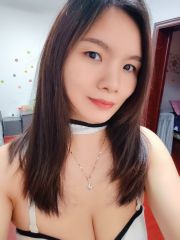 兼职温柔大胸妹可爱诱人